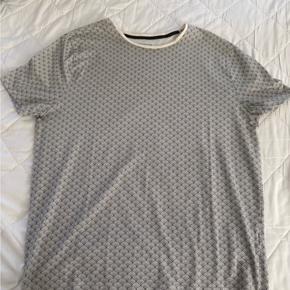Men's Gray Patterned Shirt
